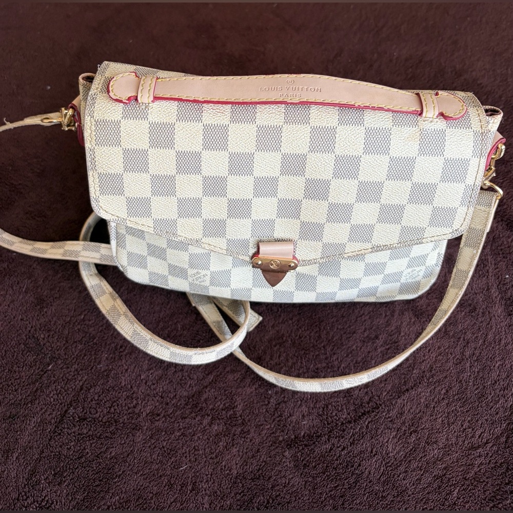 Authentic Louis Vuitton Cream and Blue Checkered Crossbody Bag - Picture 2 of 8